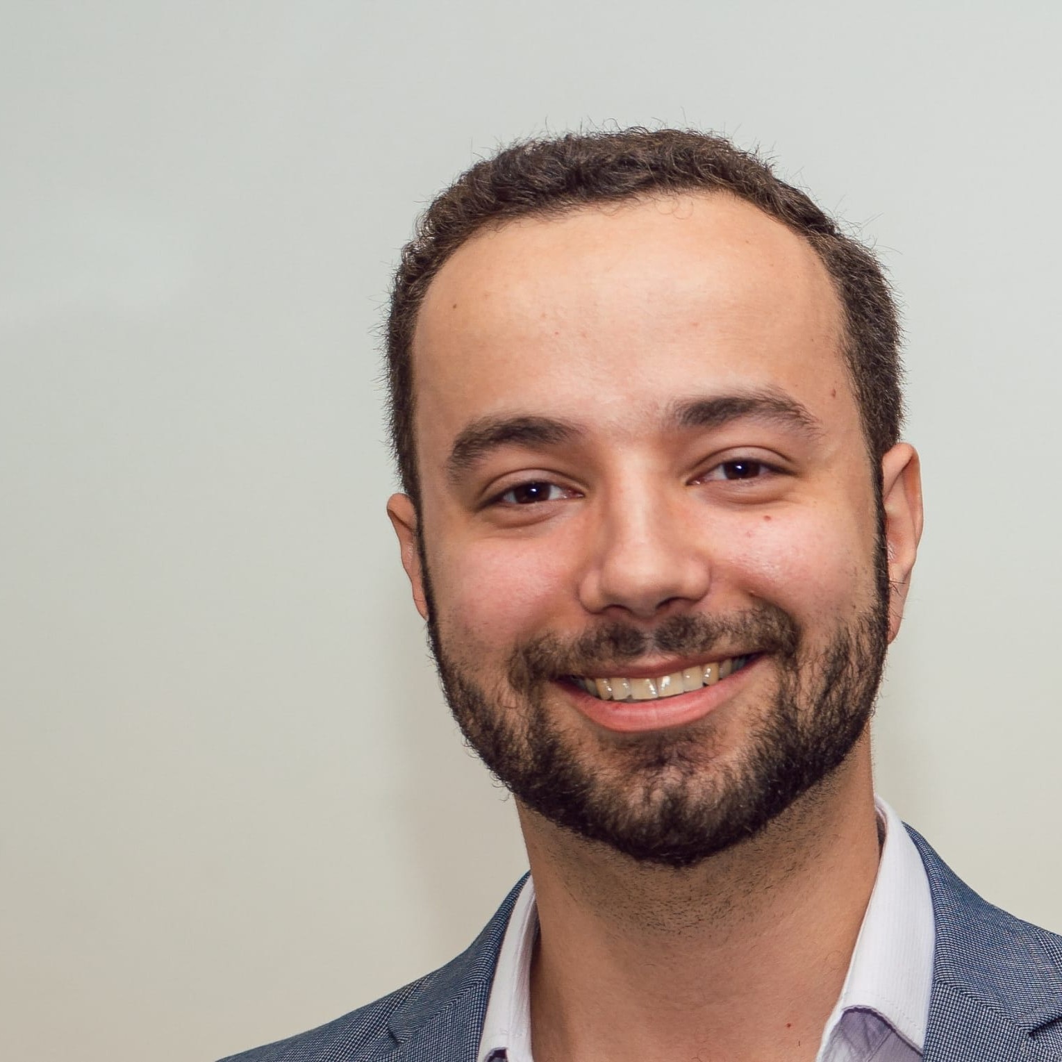 Dr. Matheus Guimarães